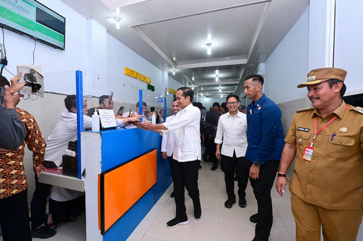 Senada dengan itu, pasien BPJS lainnya, Yunike menyampaikan harapannya agar fasilitas kesehatan di RSUD Mokopido Tolitoli dapat bertambah sehingga pelayanan kepada pasien makin optimal.