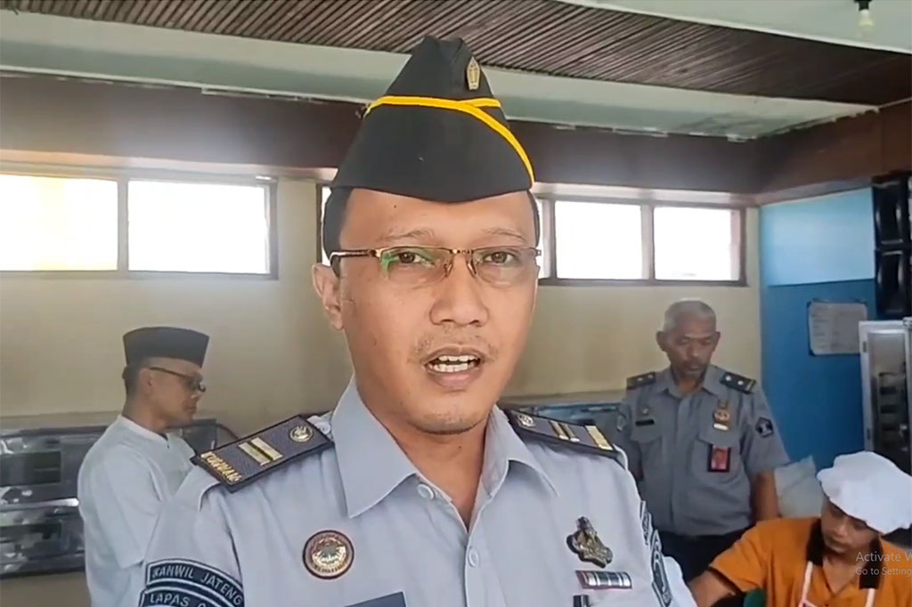 Kasi Binadik dan Giatja Lapas Kelas II B Pati, Eko Budihartanto, mengatakan, program ini merupakan bagian dari pembinaan kemandirian bagi para napi. Mereka telah mendapat pelatihan dan sertifikat keterampilan tata boga. Ini sudah berlangsung 3 tahun, diharapkan nanti bermanfaat bagi para napi setelah bebas, dan kembali maayarakat.