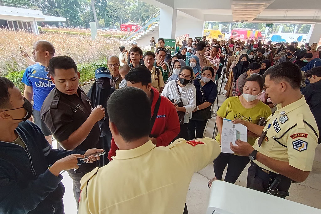 Kegiatan penukaran uang tersebut bertujuan untuk mendukung Hari Besar Keagamaan Nasional (HBKN) Idulfitri dengan memberikan kebahagiaan kepada masyarakat yang akan merayakan Idulfitri.