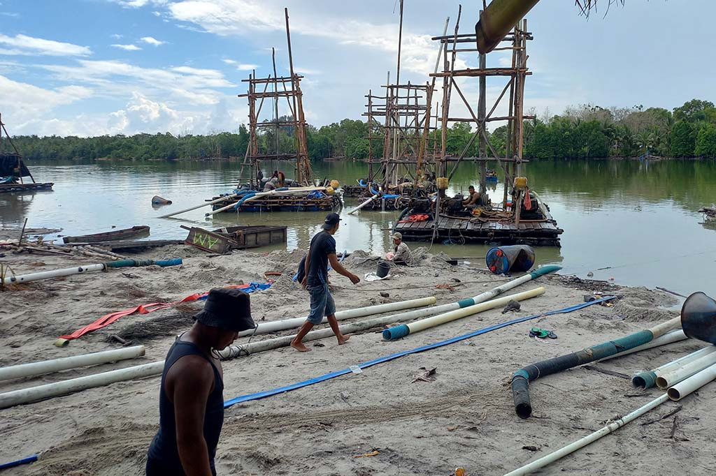 AKBP Toni Sarjaka Kapolres Bangka mengatakan penolakan tambang timah ilegal di kolong buntuk Sempat ricuh antara warga dan penambang