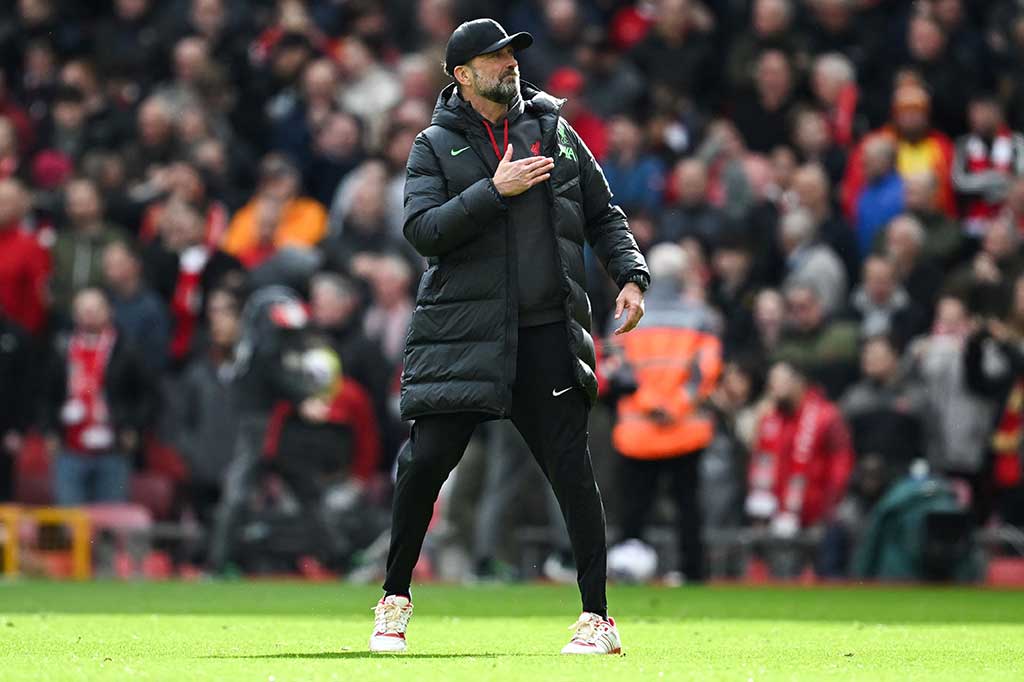 Kemenangan ini membuat Liverpool memuncaki klasemen sementara dengan 67 poin, terpaut tiga angka atas Arsenal di peringkat dua dan empat angka atas Manchester City di posisi tiga. Sementara itu, Brighton menempati urutan ke-9 di klasemen Liga Premier Inggris dengan 42 poin dari 29 pertandingan.