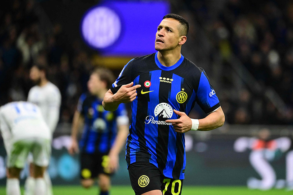 Skuad asuhan Simone Inzaghi sukses menggandakan keunggulan menjadi 2-0 lewat gol Alexis Sanchez memanfaatkan umpan Denzel Dumfries pada menit 81.