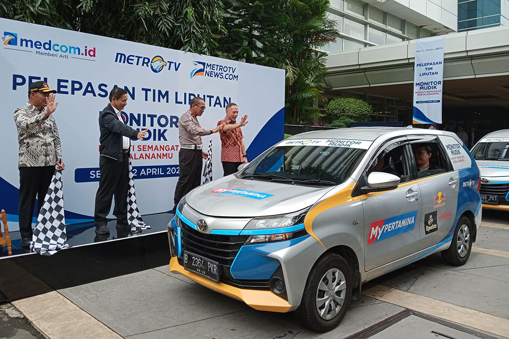 Tim Monitor Mudik 2024 nantinya tidak hanya menyajikan gambar-gambar dari darat, melainkan juga dengan drone untuk melihat kondisi via udara. Pantauan liputan mudik lebaran akan tayang di seluruh kanal yang ada di Media Group.