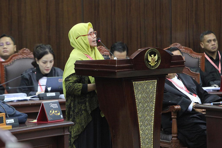 Ia mengatakan, pihaknya sudah melayangkan surat kepada Mahkamah Konstitusi terkait permintaan tersebut.