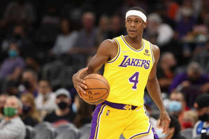 Rondo bermain lebih dari delapan musim untuk Boston, sebelum ditukar (trade) ke Dallas pada 2014. Ia kemudian sempat membela Sacramento, Chicago, dan New Orleans sebelum bergabung dengan Lakers. Ia sempat bermain untuk Atlanta dan Los Angeles Clippers, sebelum kemudian pindah ke Lakers dan mengakhiri karier di Cleveland.