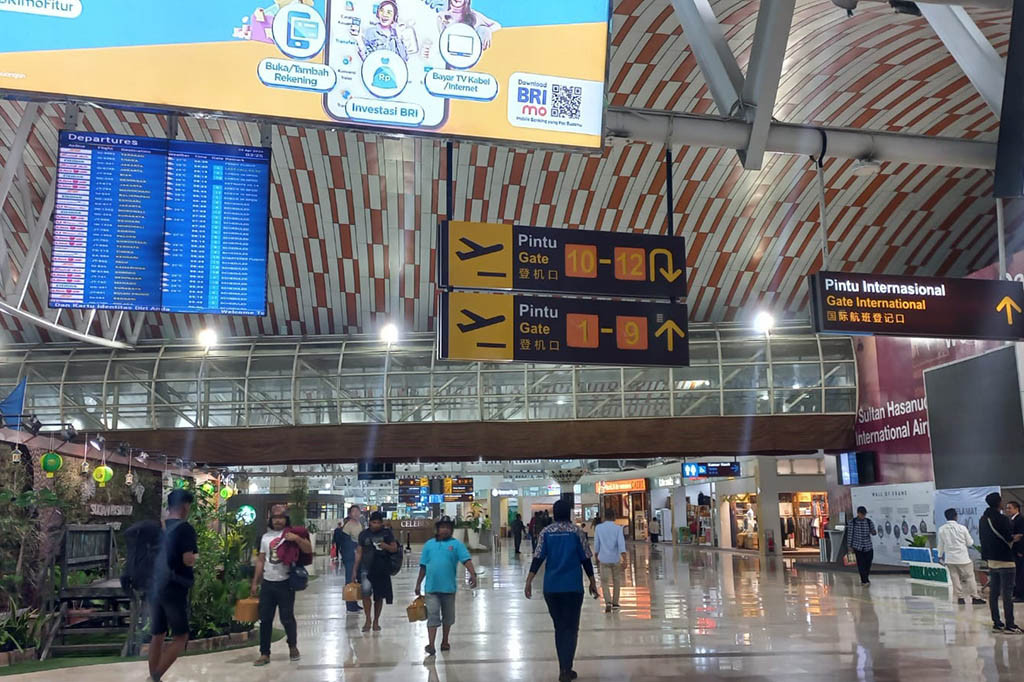 PT Angkasa Pura I Bandara Internasional Sultan Hasanuddin memprediksi terjadi peningkatan mobilitas penumpang yang berangkat menggunakan transportasi udara hingga 7 persen, atau sebanyak 532.132 penumpang.