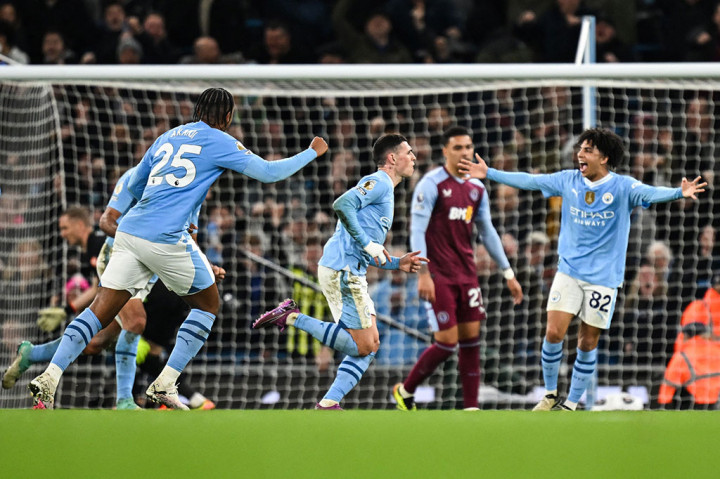 Di babak kedua, City masih mendominasi Villa. Setelah beberapa kali percobaan, City akhirnya mendapat gol ketiganya. Foden mencatat brace pada menit ke-62 usai memaksimalkan umpan Rodri. Skor menjadi 3-1.