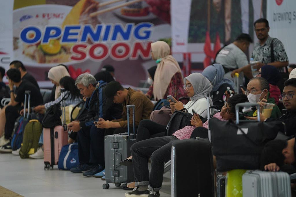 Dalam menghadapi libur Lebaran 2024, KCIC selaku operator Kereta Cepat Whoosh melakukan penambahan jadwal perjalanan harian Whoosh sebanyak 30 persen.