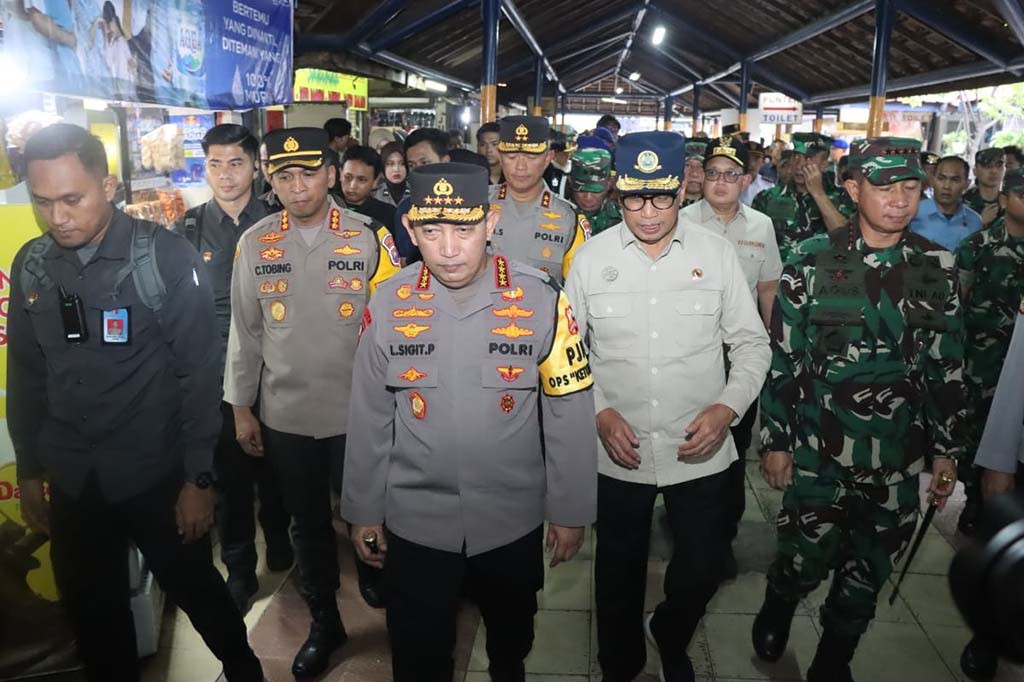 Kapolri menyebut Terminal Purabaya menjadi tempat perhatian bagi TNI/Polri dan Kementerian Perhubungan, karena merupakan terminal induk. Di mana terminal ini menjadi salah satu sentral mobilitas pemudik, serta menghubungkan daerah-daerah antarprovinsi maupun antarkabupaten di Jawa Timur.