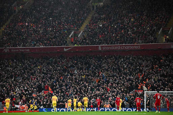 Sheffield menyamakan kedudukan pada menit ke-58 melalui gol bunuh diri Bradley. Bola lambung disambut sundulan Hamer, yang kemudian mengenai Bradley sebelum berbelok dan masuk gawang Kelleher.