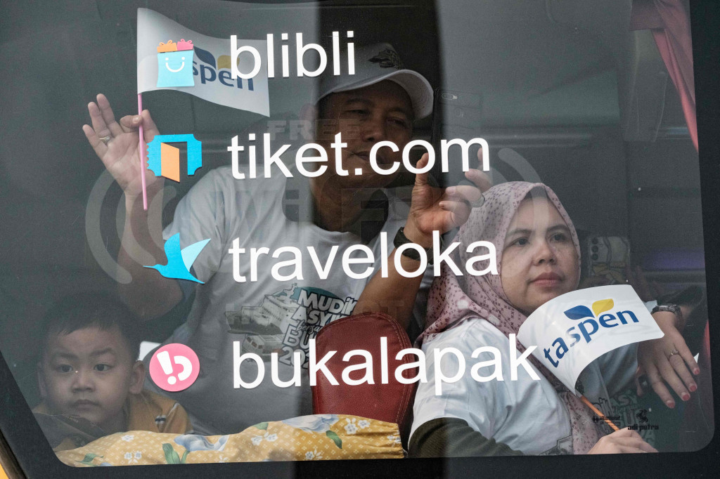 Erick menyebut total pemudik yang ikut serta dalam program Mudik Asyik Bersama BUMN tahun ini mencapai 99.000. Tujuan mudik para pemudik beragam, antara lain 30.000 pemudik menuju Jawa Timur, 25.000 pemudik menuju Jawa Tengah, 1.000 lebih pemudik menuju Jawa Barat, dan 5.000 lebih pemudik menuju Sumatera. Program ini didukung oleh 88 perusahaan dan anak perusahaan BUMN.