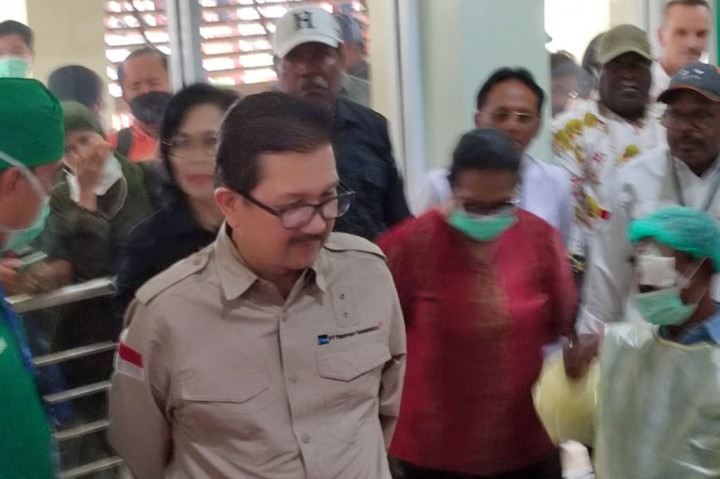 Sebanyak 1066 warga dari tujuh suku serta masyarakat umum mendapat layanan pengobatan mata secara gratis, 52 warga mendapat layanan operasi katarak dan lebih dari 500 lebih kacamata telah dibagikan.