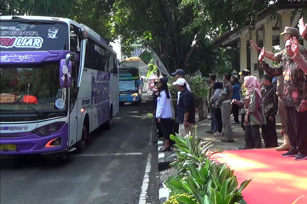 Mudik gratis yang digelar Pemkab Sidoarjo ini dengan tujuan delapan wilayah di Provinsi Jawa Timur. Masing-masing tujuan Ponorogo, Magetan, Madiun, Nganjuk, Blitar, Situbondo, Jember dan Banyuwangi. Rute mudik gratis peserta terbanyak adalah Magetan dan Ponorogo, dengan masing-masing delapan unit bus.