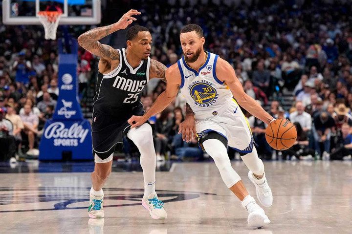 Stephen Curry mencetak 28 poin, namun Golden State melewatkan peluang untuk mengamankan tempat di kompetisi pascamusim untuk tetap di peringkat 10 Wilayah Barat.