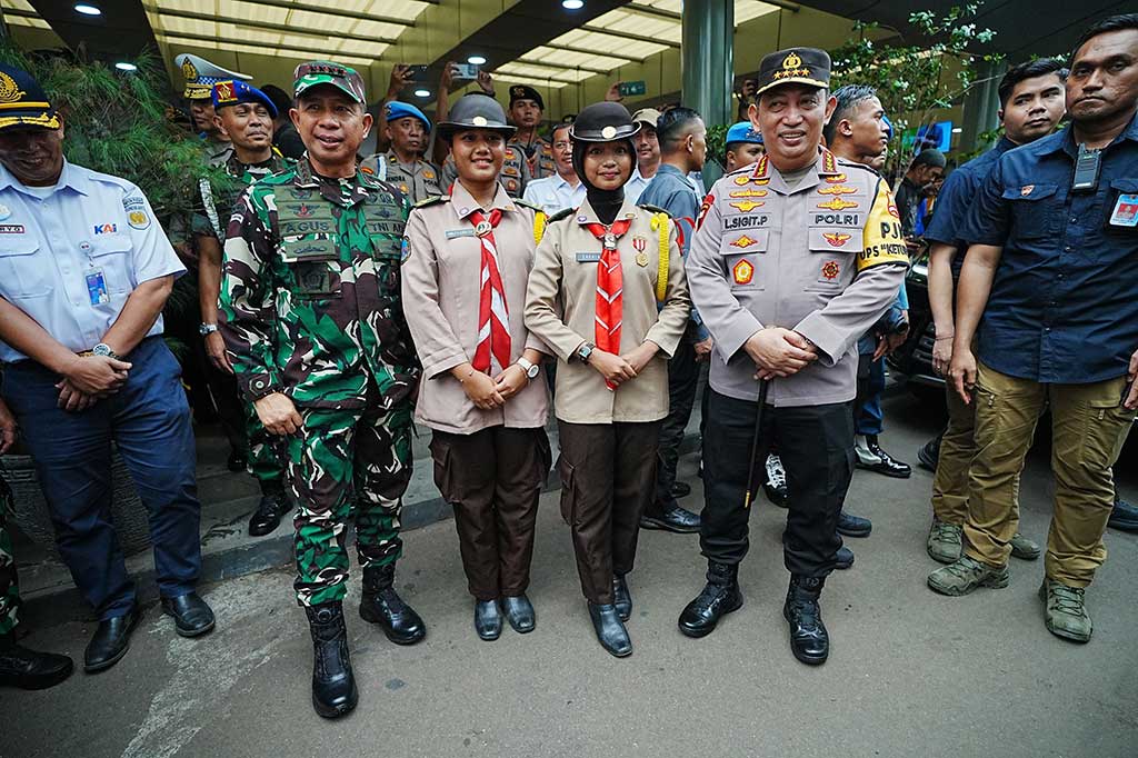 Dari segi keamanan, berdasarkan tinjauan dan berbincang langsung dengan pemudik, Sigit mengungkapkan, tidak terjadi aksi kriminalitas yang mengganggu perjalanan mudik masyarakat.  