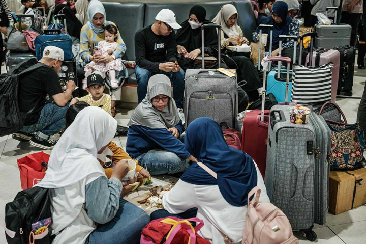 Sebanyak 19.192 orang berangkat mudik dari Stasiun Gambir pada Sabtu, 6 April 2024, H-4 Idulfitri 1445 Hijriah atau Lebaran 2024 dengan 41 perjalanan kereta api jarak jauh.