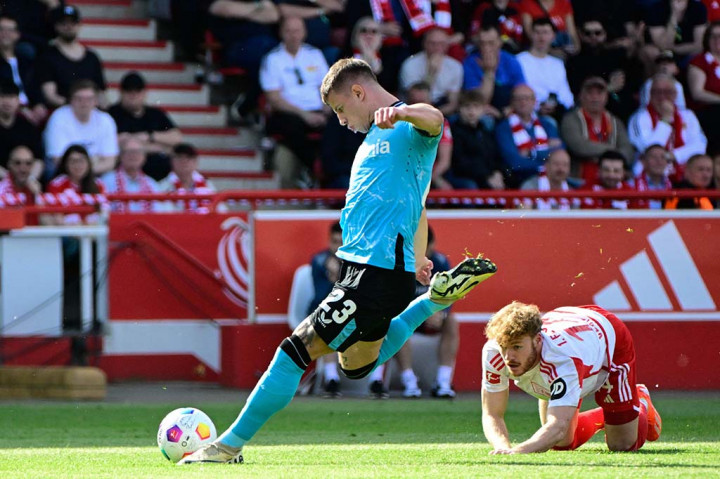 Pada pertandingan ini Bayer Leverkusen mendominasi jalannya pertandingan dengan mencatatkan 66 persen penguasaan bola serta melepaskan total 19 tendangan yang delapan di antaranya tepat sasaran, namun hanya mampu menorehkan satu gol.