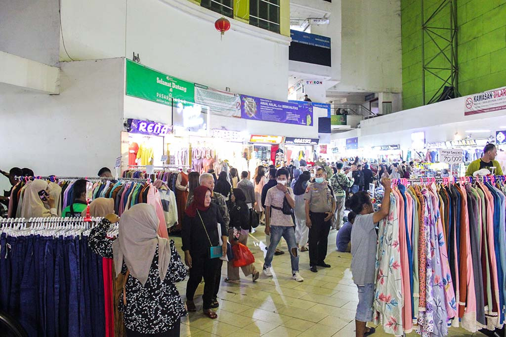 Ia berharap setelah Ramadan nanti, Pasar Tanah Abang tetap dalam keadaan stabil, sehingga kondisi pasar tersebut tetap dalam keadaaan normal seperti biasanya. 