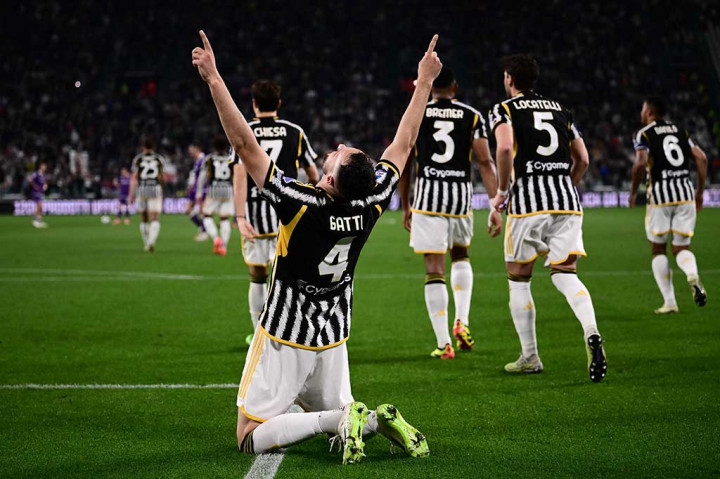 Juve akhirnya berhasil memecah kebuntuan pada menit ke-21. Dari situasi tendangan sudut, bola berhasil disundul Bremer untuk kemudian diteruskan Federico Gatti masuk ke gawang yang dikawal Pietro Terraciano. Skor 1-0 untuk Juve.