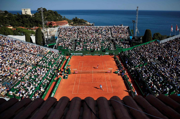 Novak Djokovic mencapai rekor semifinal Masters ke-77 pada hari Jumat, 12 April 2024 ketika ia mengalahkan petenis Australia Alex de Minaur dengan straight set di Monte Carlo.