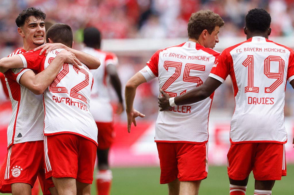 Meski menang, Bayern tak beranjak dari posisi dua dengan 63 angka dari 29 laga. Sementara Koeln terbenam di peringkat 17 dengan 22 poin dari 29 pertandingan.