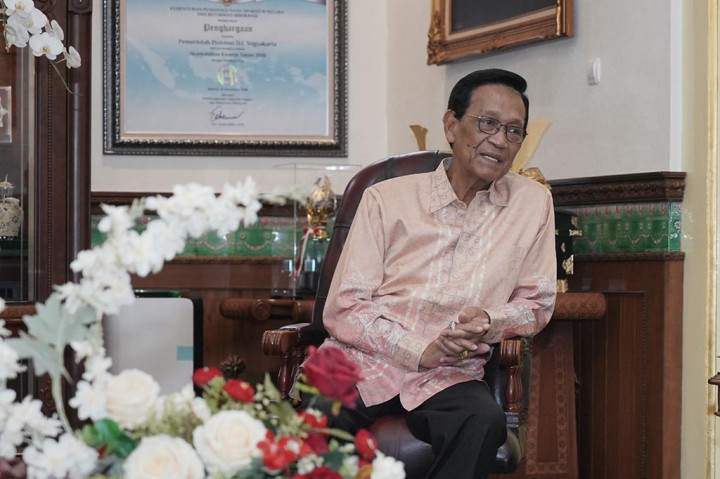 Gubernur dan Wakil Gubrnur DIY, Sri Sultan Hamengku Buwono X dan KGPAA Paku Alam X, masing-masing didampingi permaisuri GKR Hemas dan Gusti Kanjeng Bendoro Raden Ayu (GKBRAy) Adipati Paku Alam, akan menggelar silaturahmi dengan masyarakat umum di Bangsal Kepatihan, Danurejan (Kompleks Kantor Gubernur DIY) pada Selasa, 16 April 2024 mendatang.