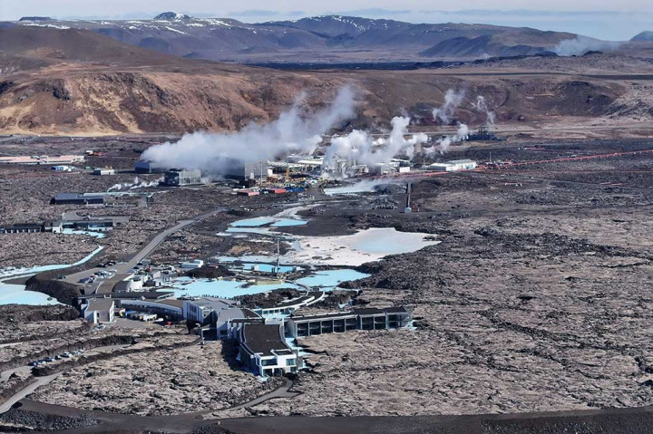 Letusan lain di wilayah yang sama pada bulan Desember 2023, Januari 2024, dan Februari – didahului dengan evakuasi 4.000 penduduk di kota terdekat Grindavik pada bulan November – kemungkinan besar menciptakan kondisi yang menguntungkan untuk letusan yang bertahan lama.