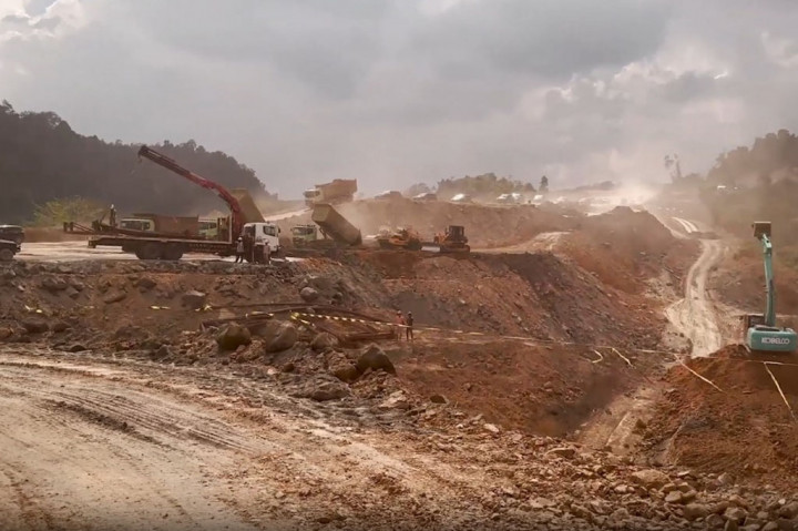 Perubahan tersebut tertuang dalam Peraturan Presiden Nomor 42 Tahun 2024 tentang Perubahan Ketiga atas Perpres Nomor 100 Tahun 2014 tentang Percepatan Pembangunan Jalan Tol di Sumatera.