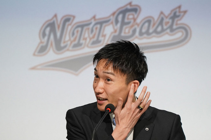 Momota, yang sudah kehilangan tempat di Olimpiade Paris, akan bermain untuk Jepang untuk terakhir kalinya di Piala Thomas di Tiongkok akhir bulan ini. Dia hanya akan tampil di kompetisi domestik di Jepang setelah itu dan tidak di Tur Dunia bulu tangkis.