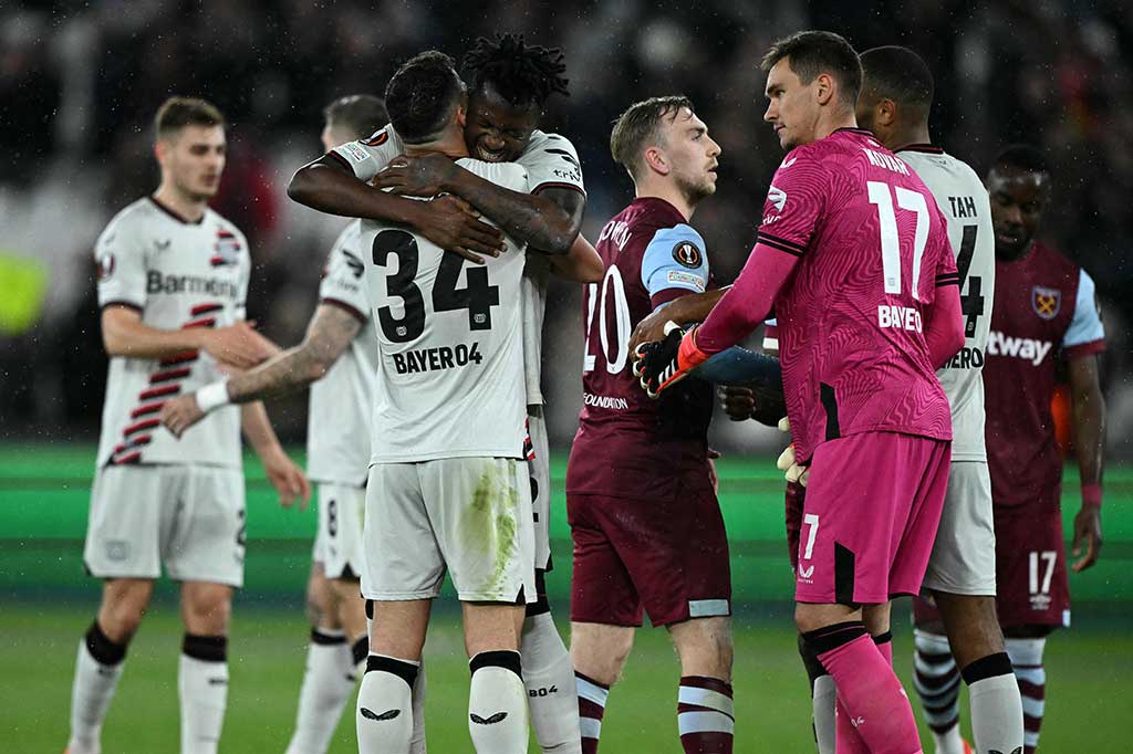 Hasil ini meloloskan Bayer Leverkusen ke semifinal Liga Europa dengan keunggulan agregat 3-1. Di semifinal, Leverkusenn akan menantang AS Roma yang bisa menyingkirkan AC Milan. 