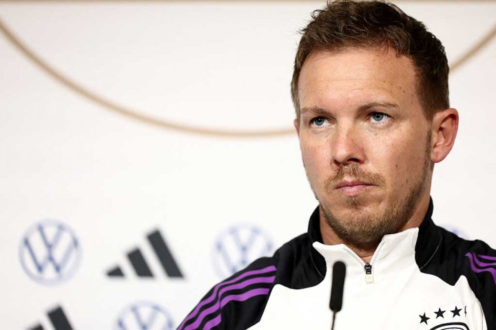 Perpanjangan kontrak ini membuat Nagelsmann tak mengkhawatirkan jabatannya apapun hasil Euro 2024 setelah dikontrak Die Mannschaft sampai turnamen itu selesai tahun ini. Juga, keputusan ini membuat mantan timnya Bayern Muenchen gigit jari setelah disebut-sebut bakal menukangi The Bavarian setelah Thomas Tuchel pergi akhir musim ini.