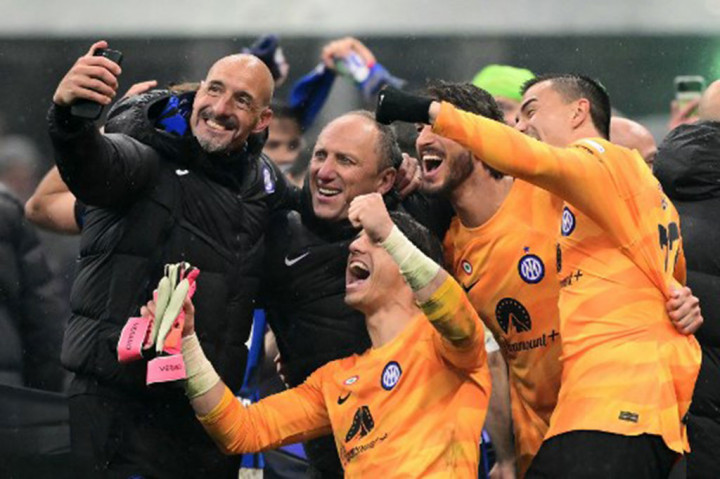 Torehan poin Inter sudah tidak bisa lagi dikejar Milan, meski menyisakan lima pertandingan lagi. Inter mengumpulkan 86 poin, sementara AC Milan berada di peringkat dua dengan 69 poin, sedangkan posisi ketiga ditempati Juventus dengan 64 poin.