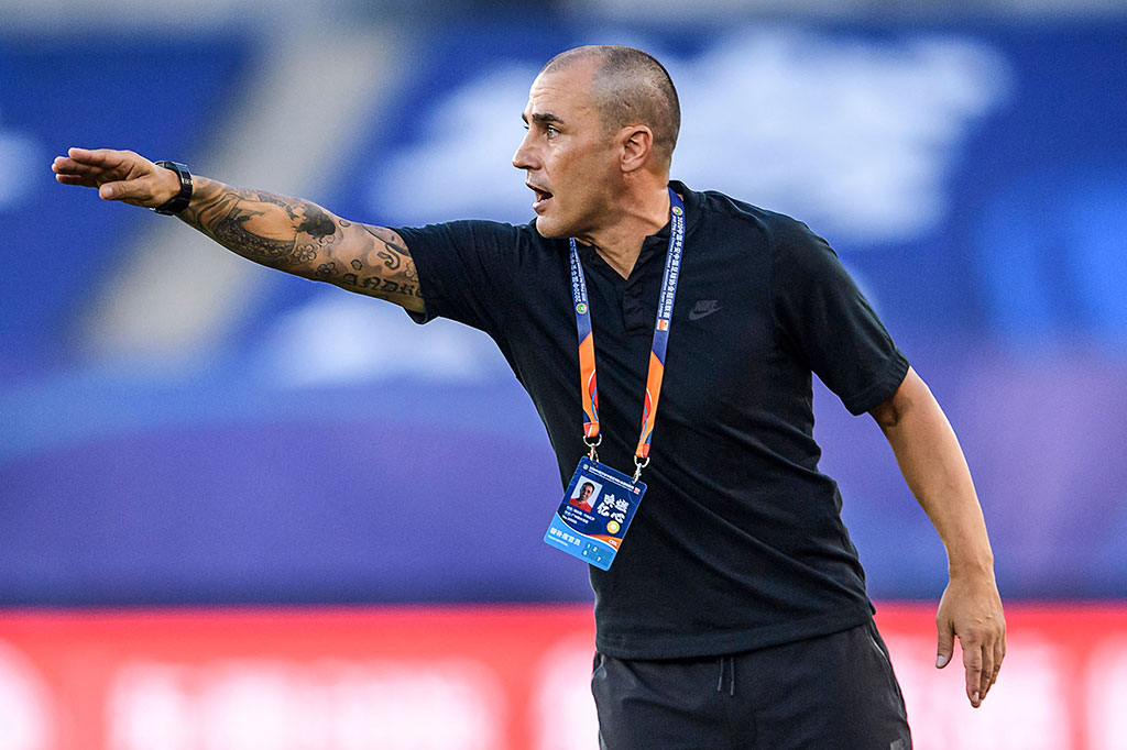 Cioffi dipecat setelah Udinese kalah 0-1 dari tim papan bawah lainnya Verona pada Sabtu, 20 April. Kekalahan itu membuat Udinese sama-sama memiliki 28 poin seperti Frosinone dan hanya unggul satu posisi di atas zona degradasi.