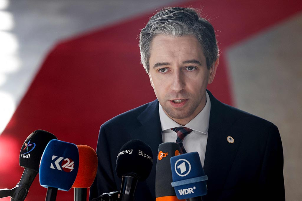 Perdana Menteri Irlandia, Simon Harris, Selasa, 23 April 2024, menyampaikan kan permintaan maaf resmi kenegaraan kepada keluarga dari 48 anak muda yang tewas secara tragis dalam kebakaran di sebuah klub malam Dublin pada 1981 silam.