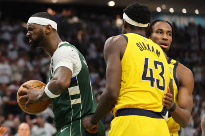 Indiana Pacers menyamakan kedudukan seri playoff NBA Wilayah Timur menjadi 1-1 usai menundukkan Milwaukee Bucks 125-108 pada gim kedua di Fiserv Forum Milwaukee Winconsin, Rabu, 24 April 2024 WIB.