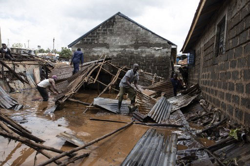 Wilayah Afrika Timur dilanda hujan lebat yang tiada henti dalam beberapa minggu terakhir, karena pola cuaca El Nino memperburuk curah hujan musiman.