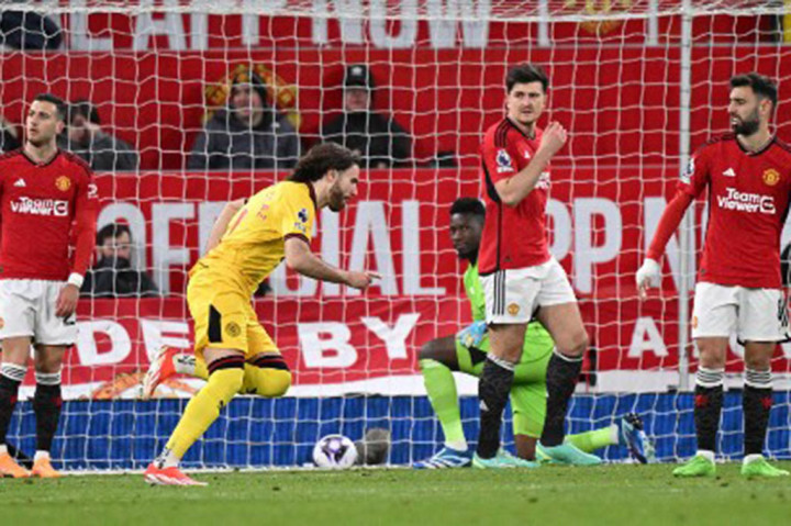 Sheffield langsung mengejutkan tuan rumah dengan gol kedua mereka pada menit ke-50. Umpan tarik Ben Osborn dari sisi kiri disambar Diaz menjadi gol.