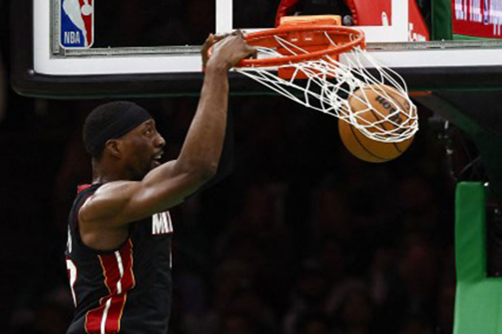 Bam Adebayo menambahkan 21 poin, Jaime Jaquez Jr 14 poin, dan Nikola Jovic 11 poin.