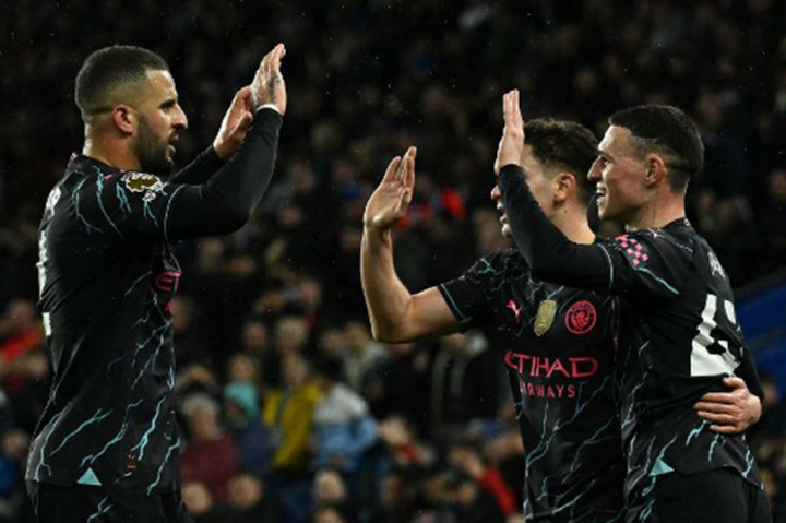 Foden mencetak gol keduanya dalam laga ini pada menit ke-34 setelah tekanan para pemain City di area pertahanan Brighton berujung gol ketiga The Citizen. Bola operan Valentin Barco dipotong Bernardo Silva, yang kemudian dituntaskan Foden dengan tembakan ke pojok bawah gawang, untuk mengubah kedudukan 3-0.