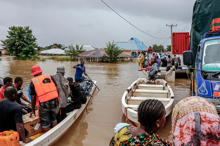 Sedikitnya 155 orang tewas di Tanzania karena hujan lebat yang terkait dengan El Nino memicu banjir dan tanah longsor.