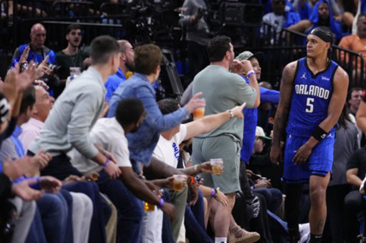 Orlando Magic memberikan perlawanan kepada Cleveland Cavaliers di gim ketiga babak playoff NBA Wilayah Timur dengan menang telak 121-83 pada laga di Kia Center Orlando Florida, Jumat 26 April 2024 WIB.