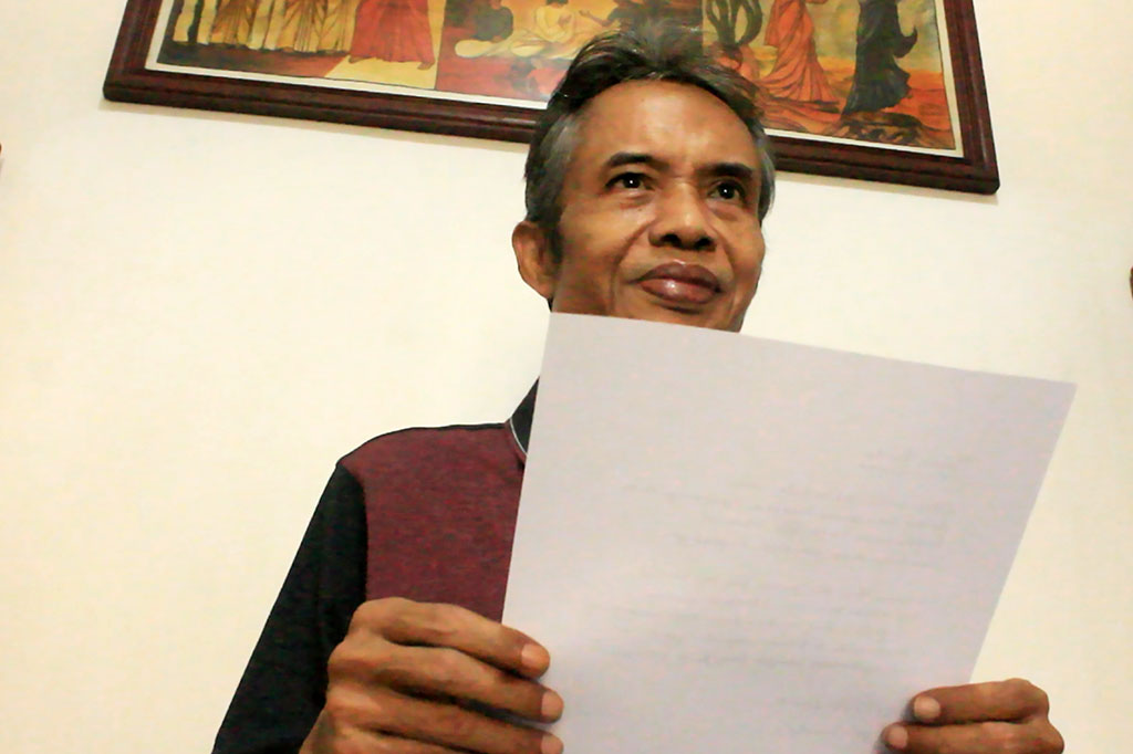 Joko Pinurbo yang kerap disapa Jokpin dikenal sebagai penyair yang telah memiliki nama besar di Indonesia. Karya-karyanya telah menginspirasi banyak penggemarnya termasuk generasi muda.