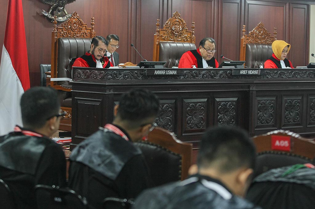 Mahkamah Konstitusi (MK) mulai menggelar penanganan perkara Perselisihan Hasil Pemilihan Umum (PHPU) Pemilihan Legislatif (Pileg) 2024 pada Senin, 29 April 2024 pagi.