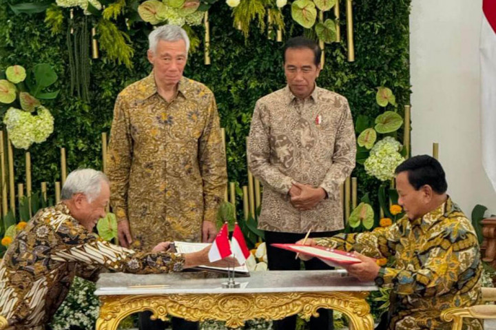 Presiden Joko Widodo menerima kunjungan Perdana Menteri (PM) Singapura Lee Hsien Loong, di Istana Kepresidenan Bogor, Jawa Barat, pada Senin, 29 April 2024. Kehadiran PM Lee kali ini dalam rangka menghadiri Leaders’ Retreat Indonesia-Singapura.