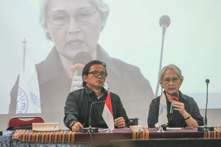 Sebelumnya, dalam rakor Kementerian Polhukam pada 29 April 2021 disepakati, penyebutan OPM menjadi Kelompok Kriminal Bersenjata (KKB) atau Kelompok Separatis Teroris (KST). 