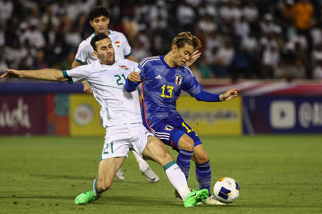 Jepang menambah keunggulan menjadi 2-0 atas Irak pada menit ke-42. Kali ini Ryotaro Araki mencatatkan namanya di papan skor lewat sepakannya setelah bermain satu-dua dengan kapten tim, Fujita.
