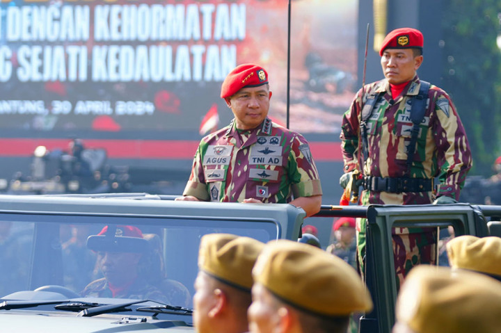 Dikatakan Panglima TNI, kehebatan Kopassus menjadi kebanggaan rakyat Indonesia dan disegani oleh pasukan khusus di seluruh dunia. Hal tersebut, lanjut Panglima TNI, tidaklah diperoleh dengan mudah dan harus dicapai dengan kerja keras, totalitas dan integritas tinggi, yang telah dicontohkan oleh para sesepuh korps baret merah.