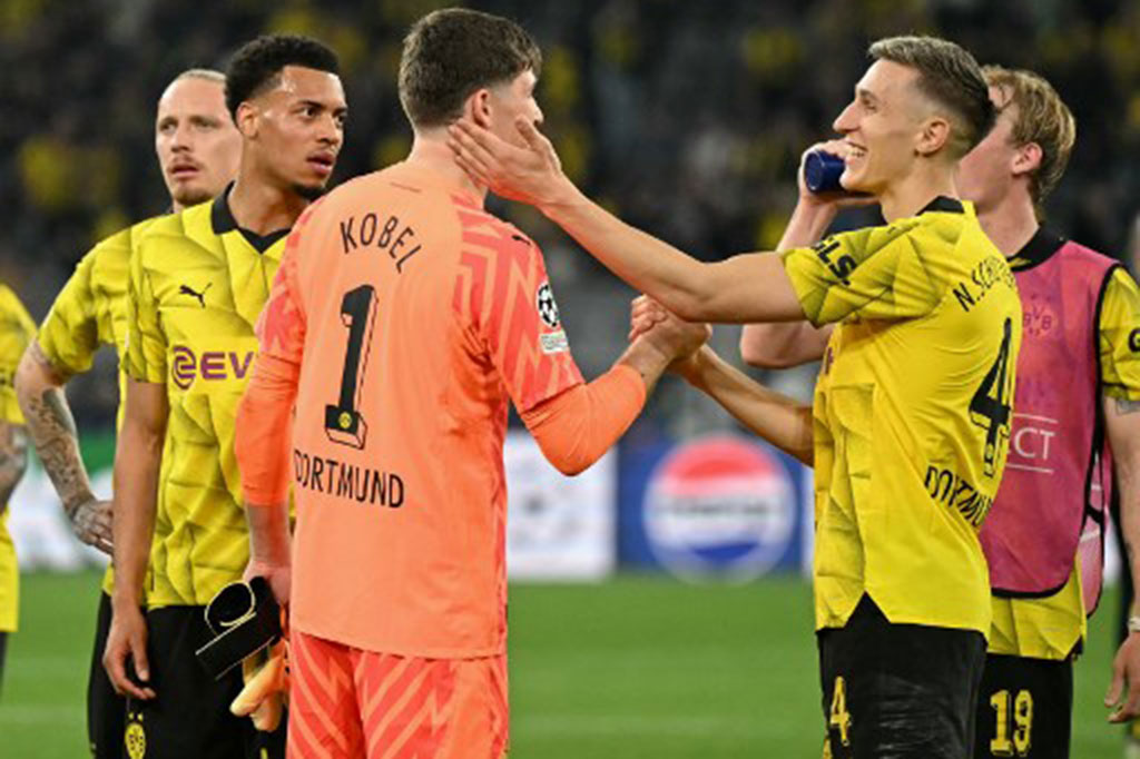 Di sisa waktu pertandingan, PSG menciptakan beberapa peluang untuk menyamakan skor. Dortmund berhasil mempertahankan keunggulan mereka hingga wasit meniup peluit panjang. Tim tuan rumah menang 1-0 atas PSG.