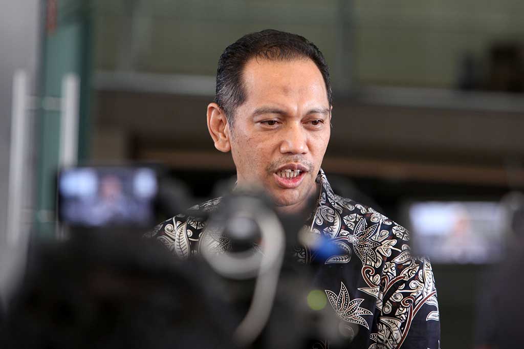 Wakil Ketua Komisi Pemberantasan Korupsi (KPK) Nurul Ghufron mengaku sengaja tidak menghadiri persidangan etiknya hari ini, 2 Mei 2024. Sikap itu diambil karena peradilan instansi itu tengah digugat di Pengadilan Tata Usaha Negara (PTUN) Jakarta.