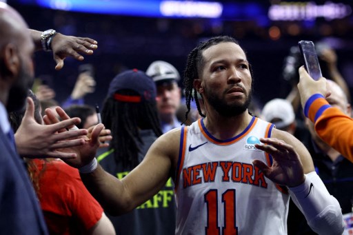 Jalen Brunson memimpin Knicks dengan torehan 41 poin, dan 12 assist. Donte DiVicenzo menambahkan 23 poin, OG Anunoby 19 angka, dan Josh Hart 16 poin serta 14 rebound.